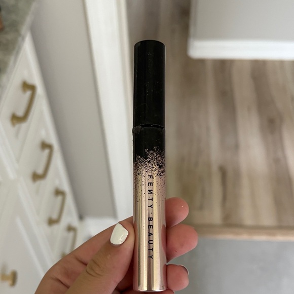 Fenty Beauty Black and Gold Mascara - Picture 1 of 1